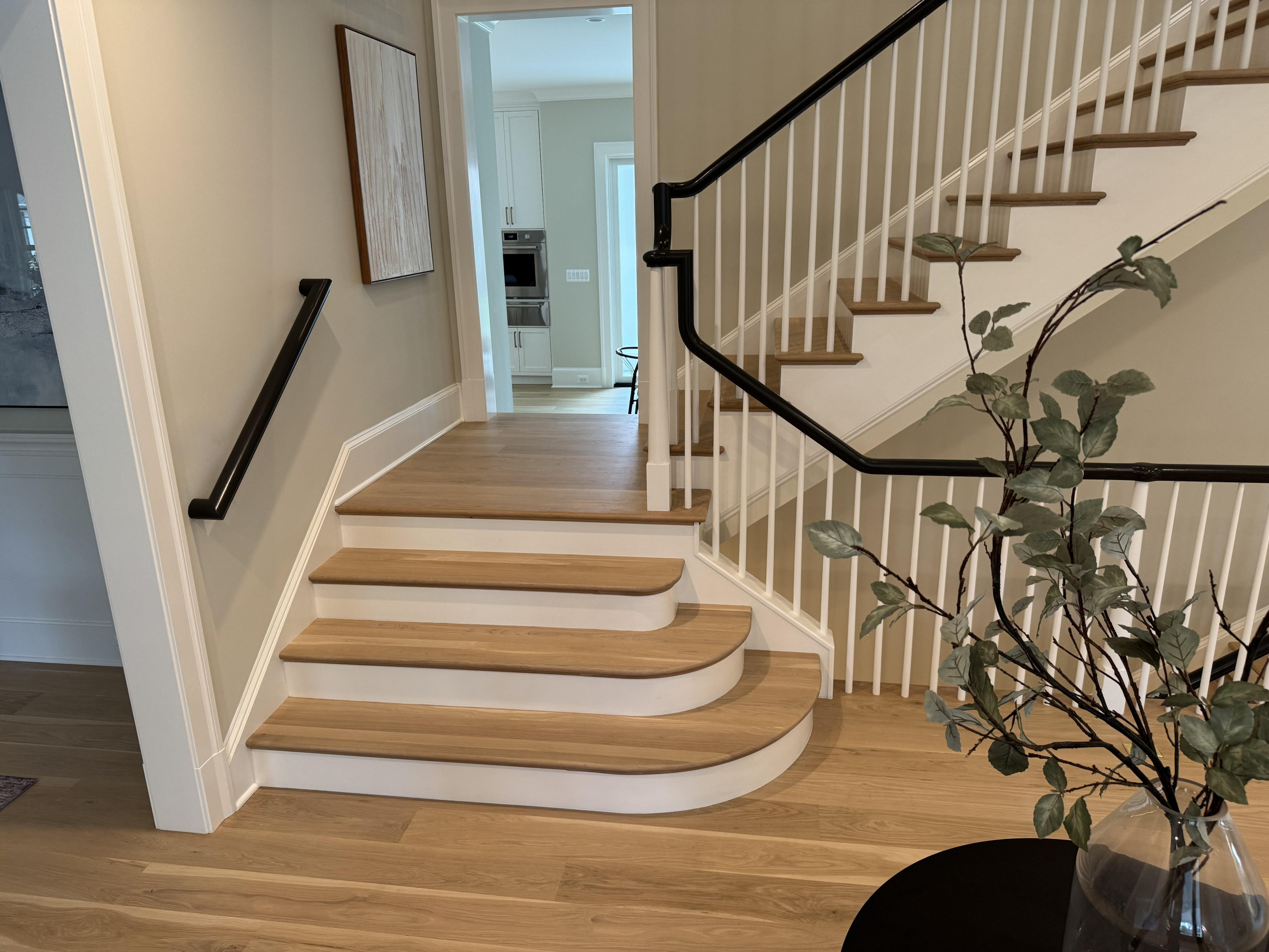 138_Elegant Double Bullnose Entry Stair, Bethesda, MD 20814