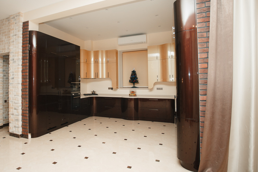 Радиусные фасады, супер-глянец