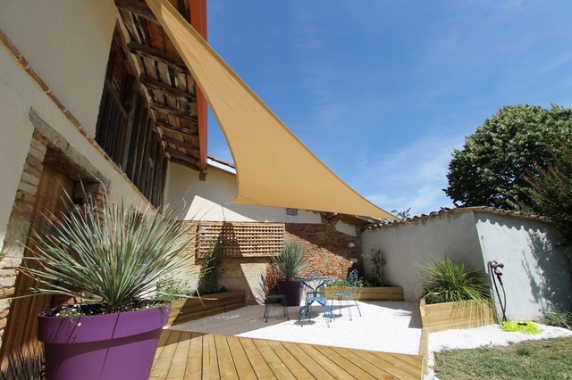 Toile d'ombrage mediterranean-courtyard