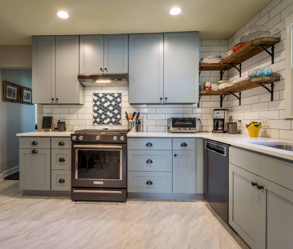 Modernization of Midcentury Childhood Home