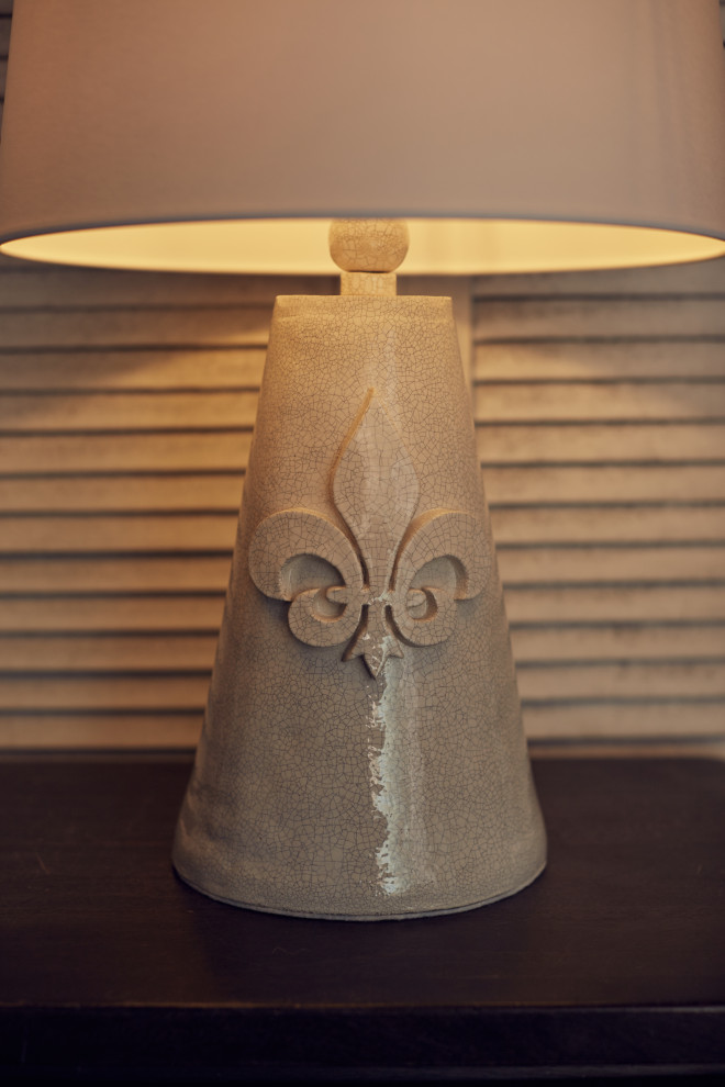 Настольная лампа "Лилия"