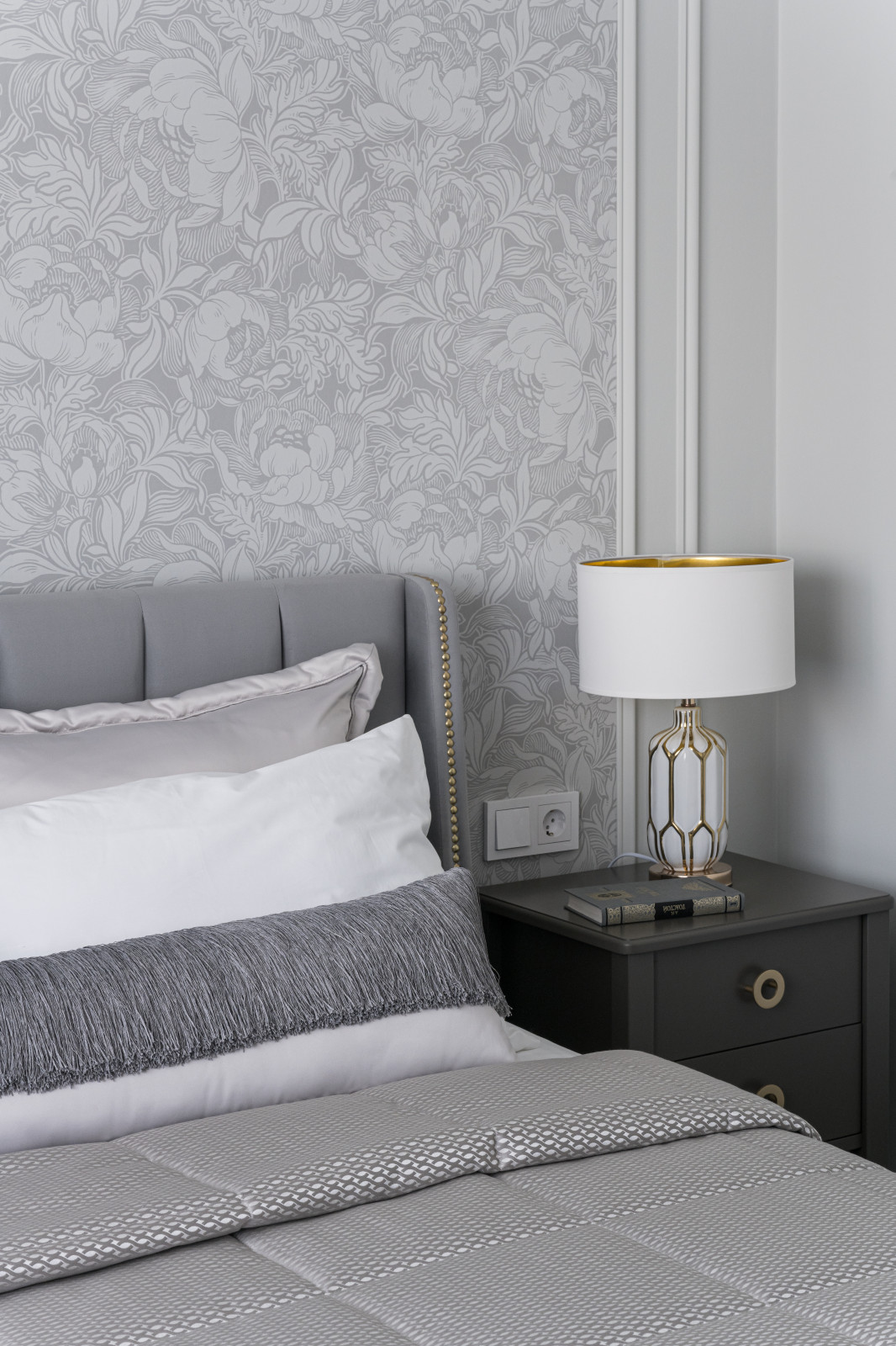 Квартира "Элегантность в цветах"