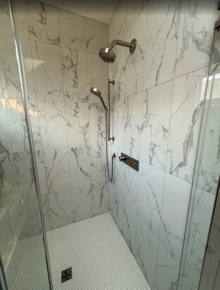 Elburn Master Bath