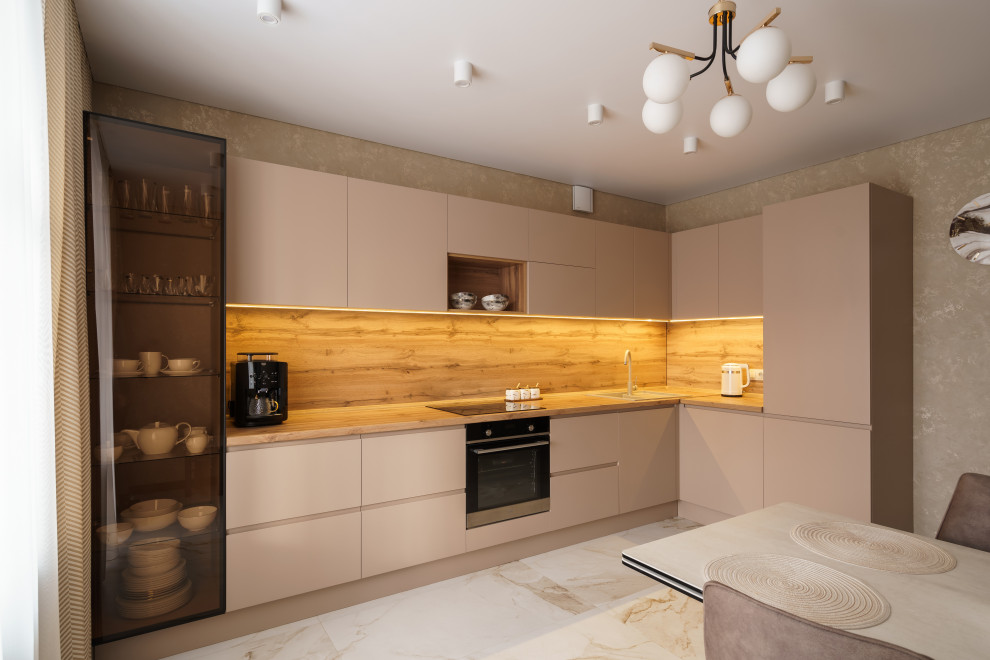 Кухонный гарнитур с подсветкой