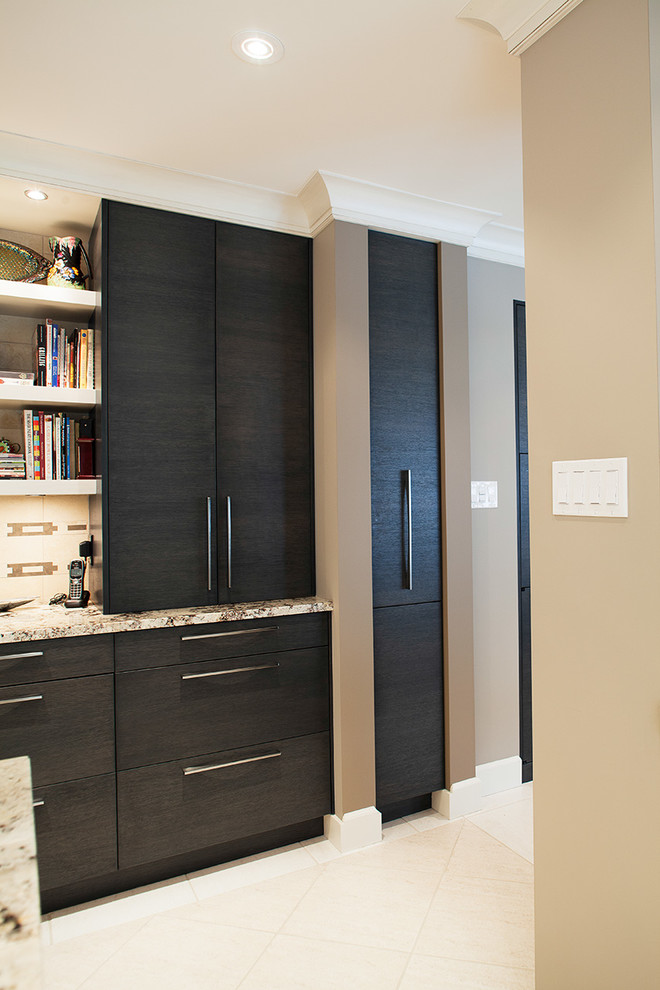 Home design - transitional home design idea in Vancouver