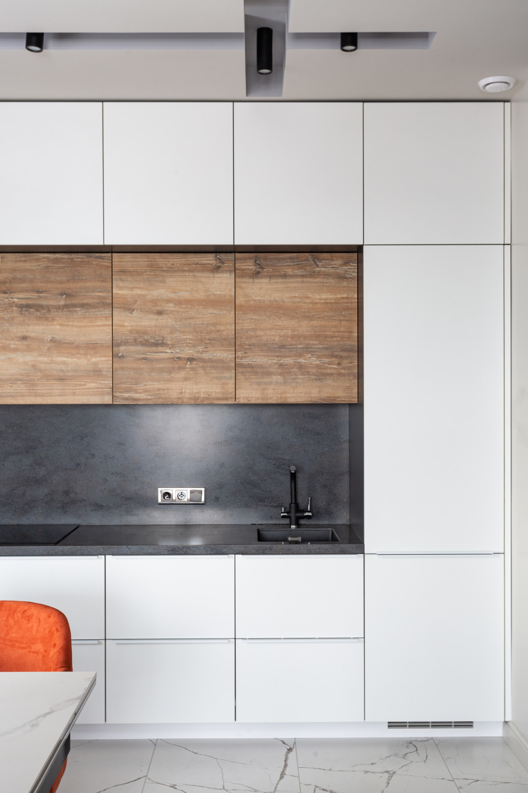 Игра контрастов