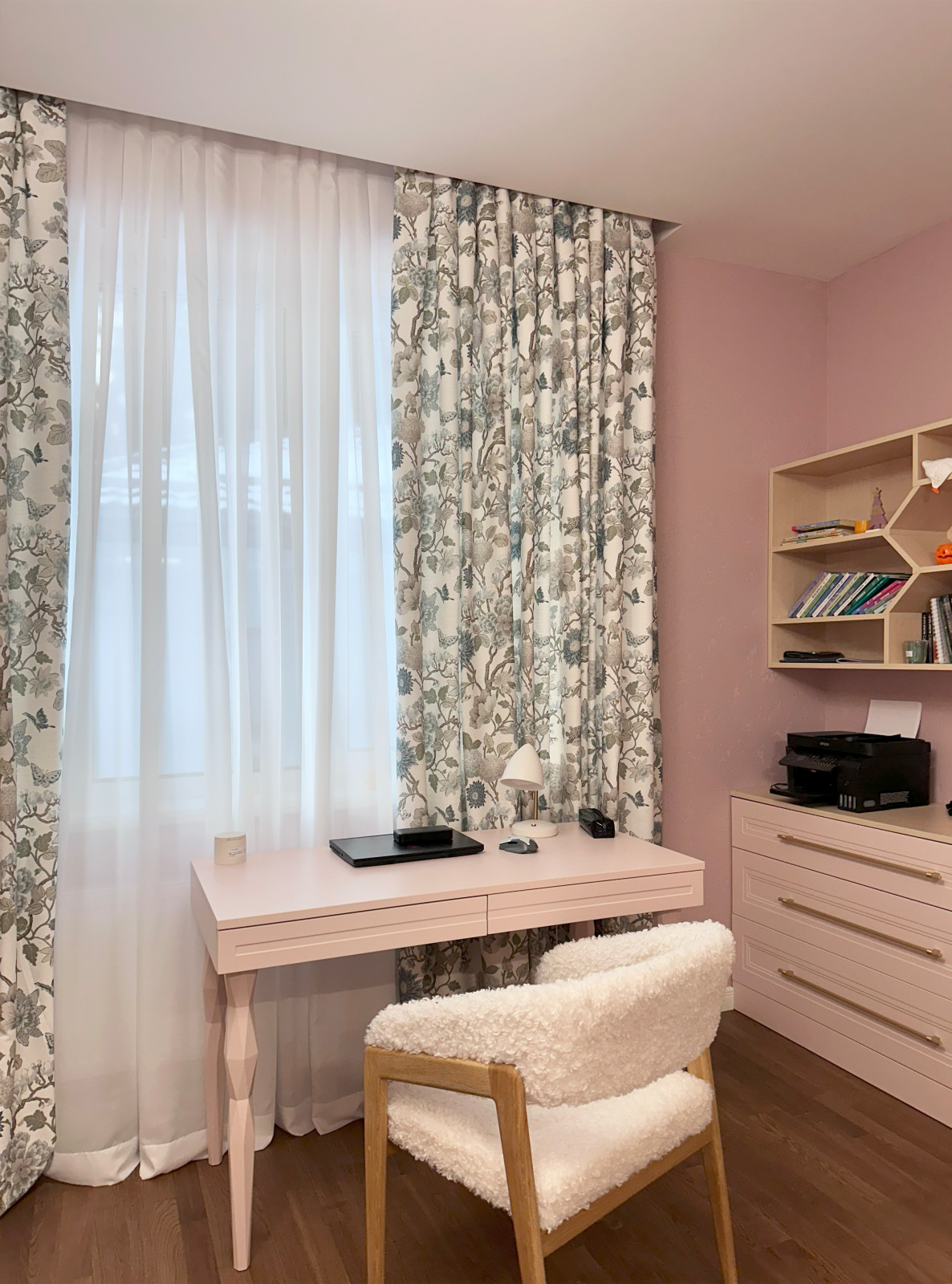 Комната для девочки подростка