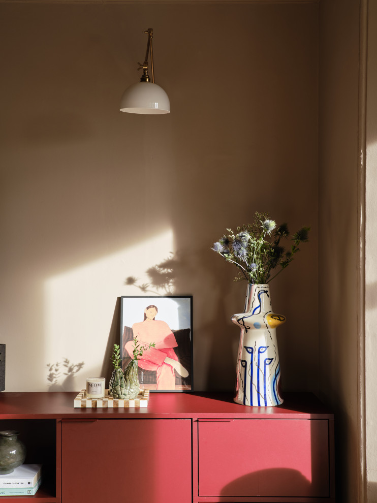 Sheffield - Living Room & Hallway