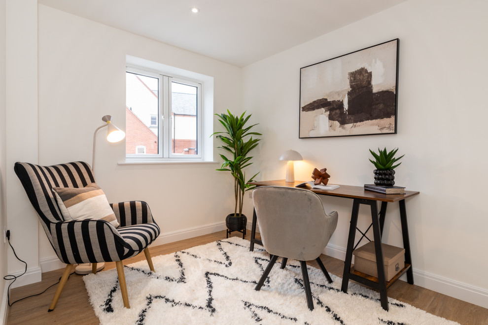 Walnut Close - New Build - Stage to Sell