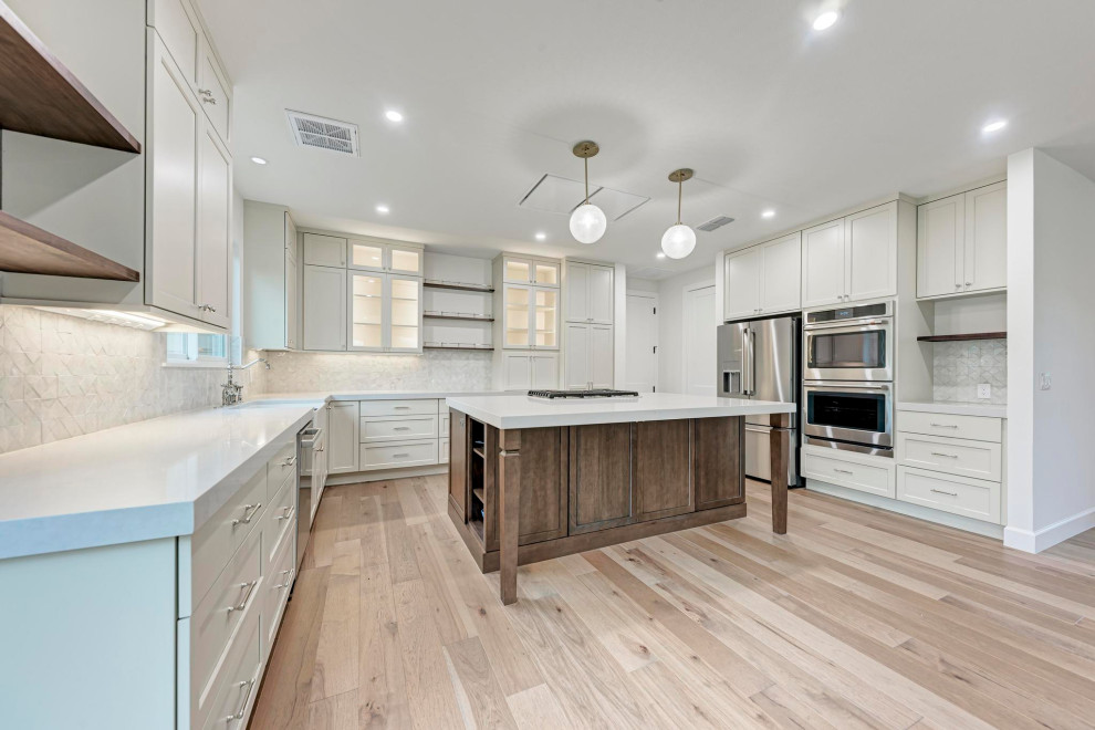 Inspiration for a transitional kitchen remodel in Austin