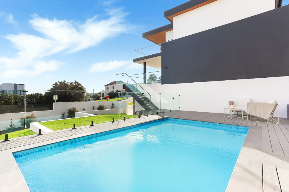 Design ideas for a contemporary pool in Sydney.