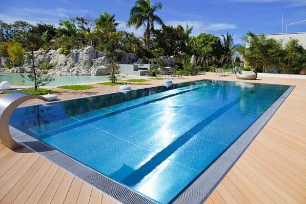 Edelstahlschwimmbecken pools