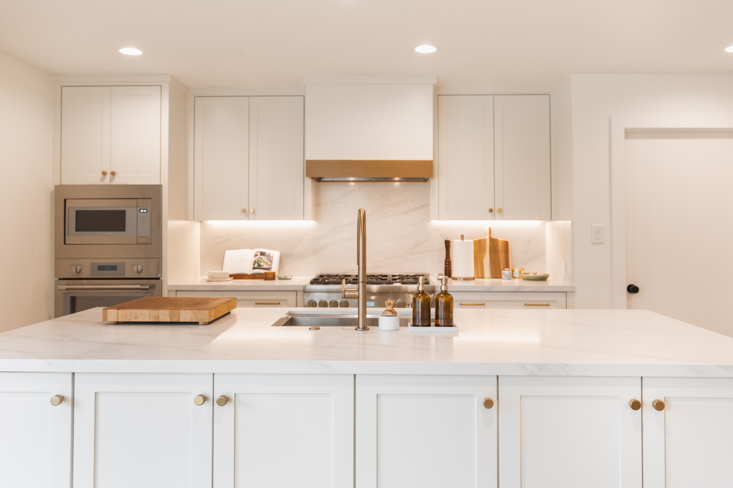 NORTH DALLAS KITCHEN REMODEL