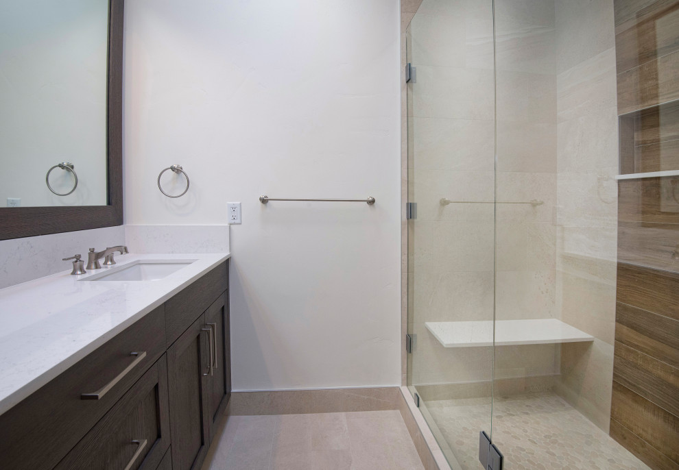 Transitional bathroom photo in Denver