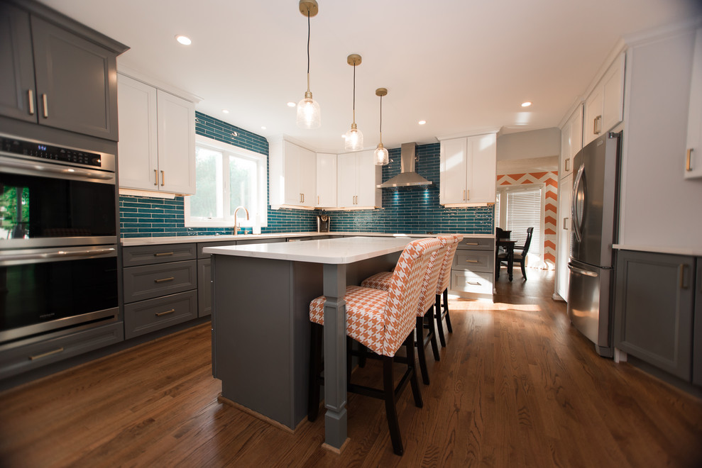 Example of a transitional kitchen design in Baltimore