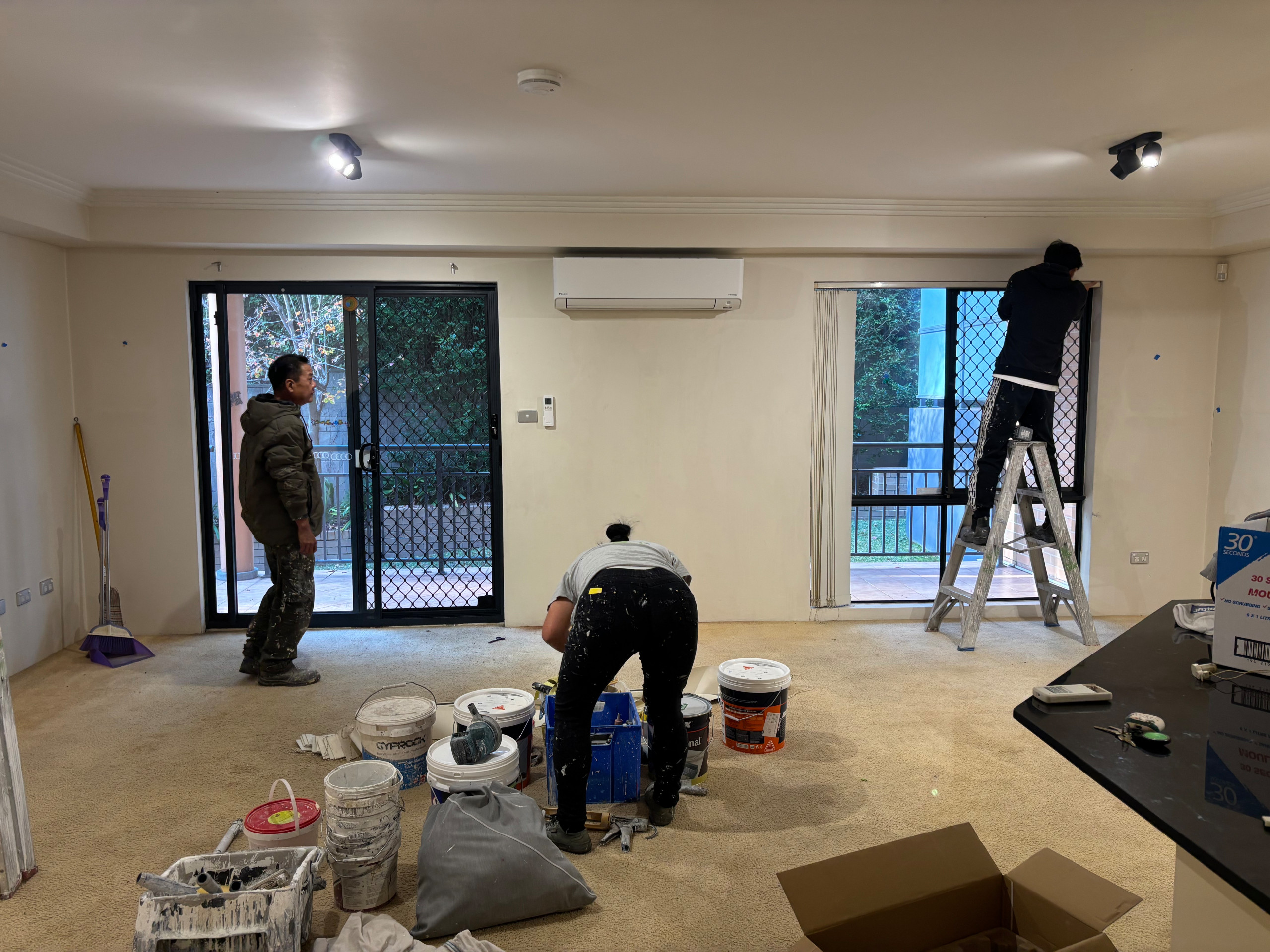 APARTMENT REFRESH