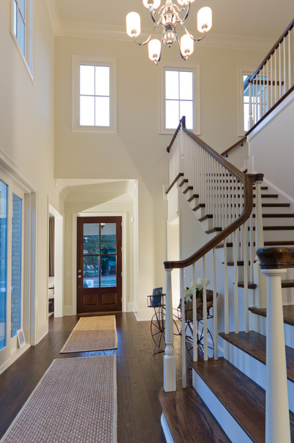 Custom Home transitional-entry