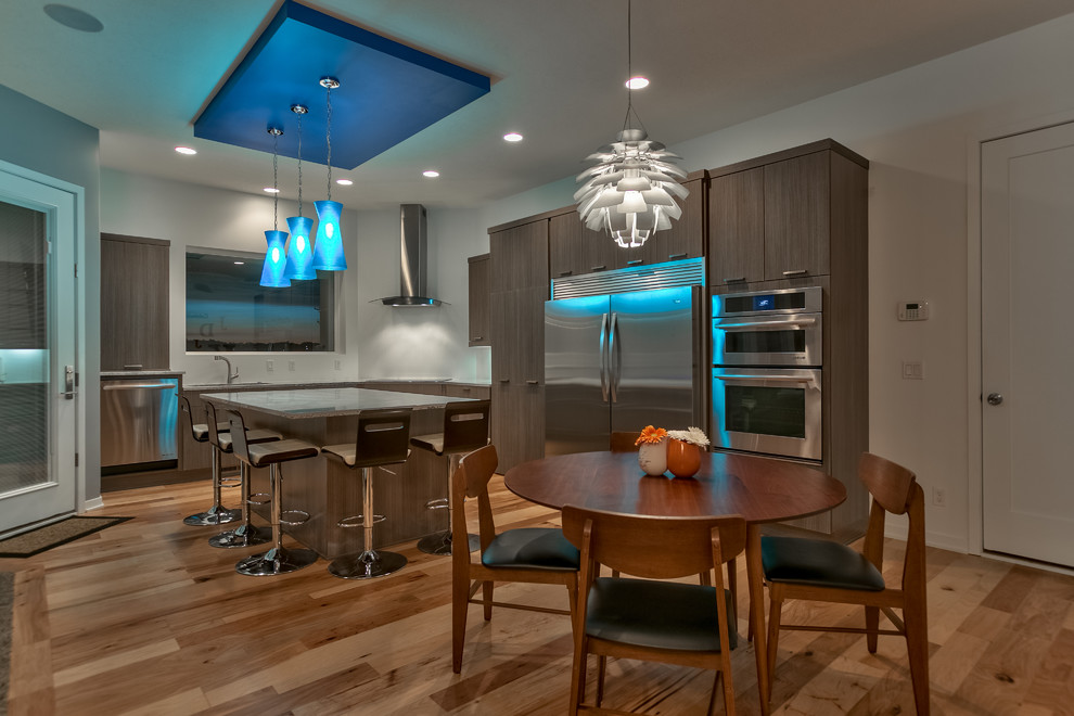 Example of a trendy kitchen design in Omaha