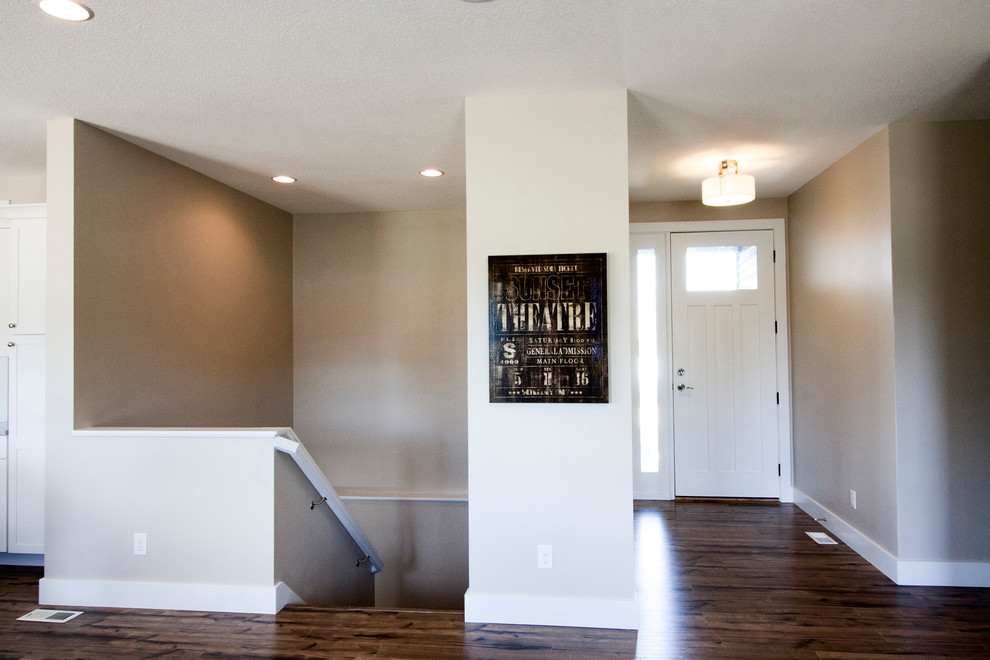 Entryway - transitional entryway idea in Cedar Rapids