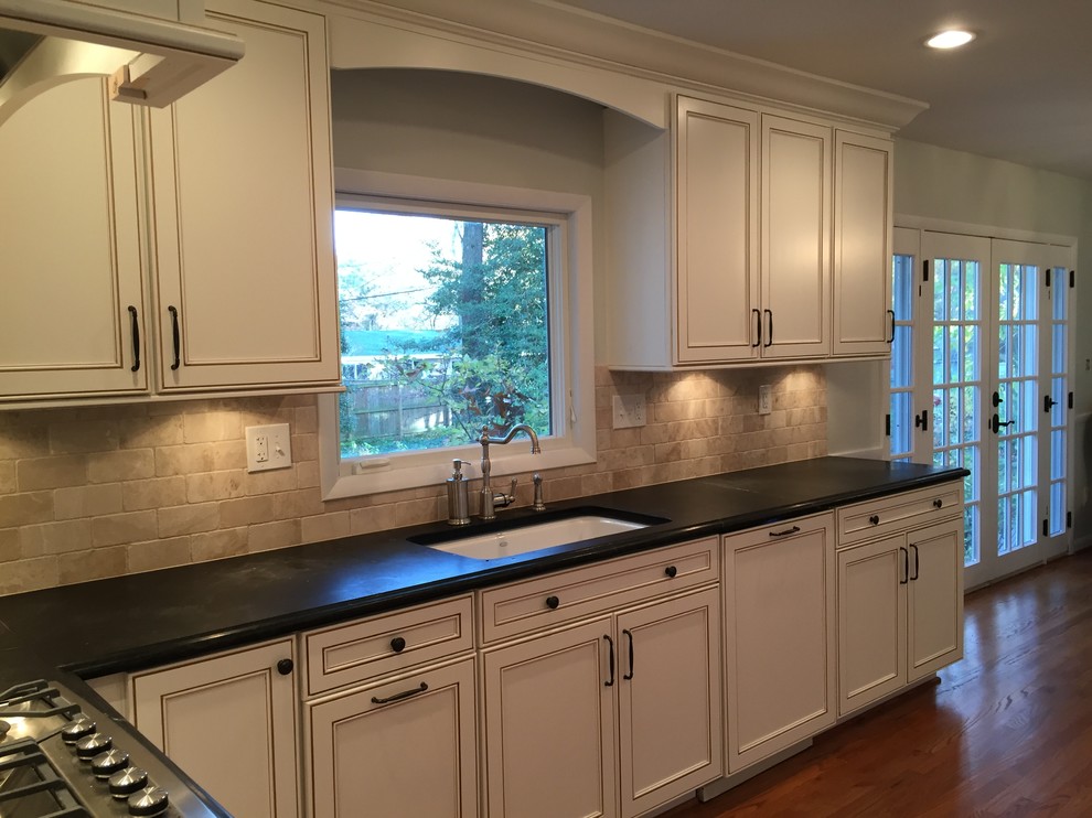 Tumbled Marble Backsplash - Traditional - Baltimore - by ...