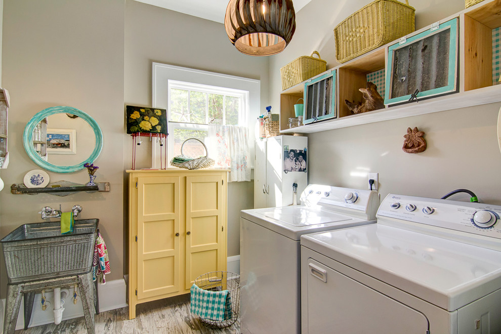 Photo of a beach style laundry room in Jacksonville.