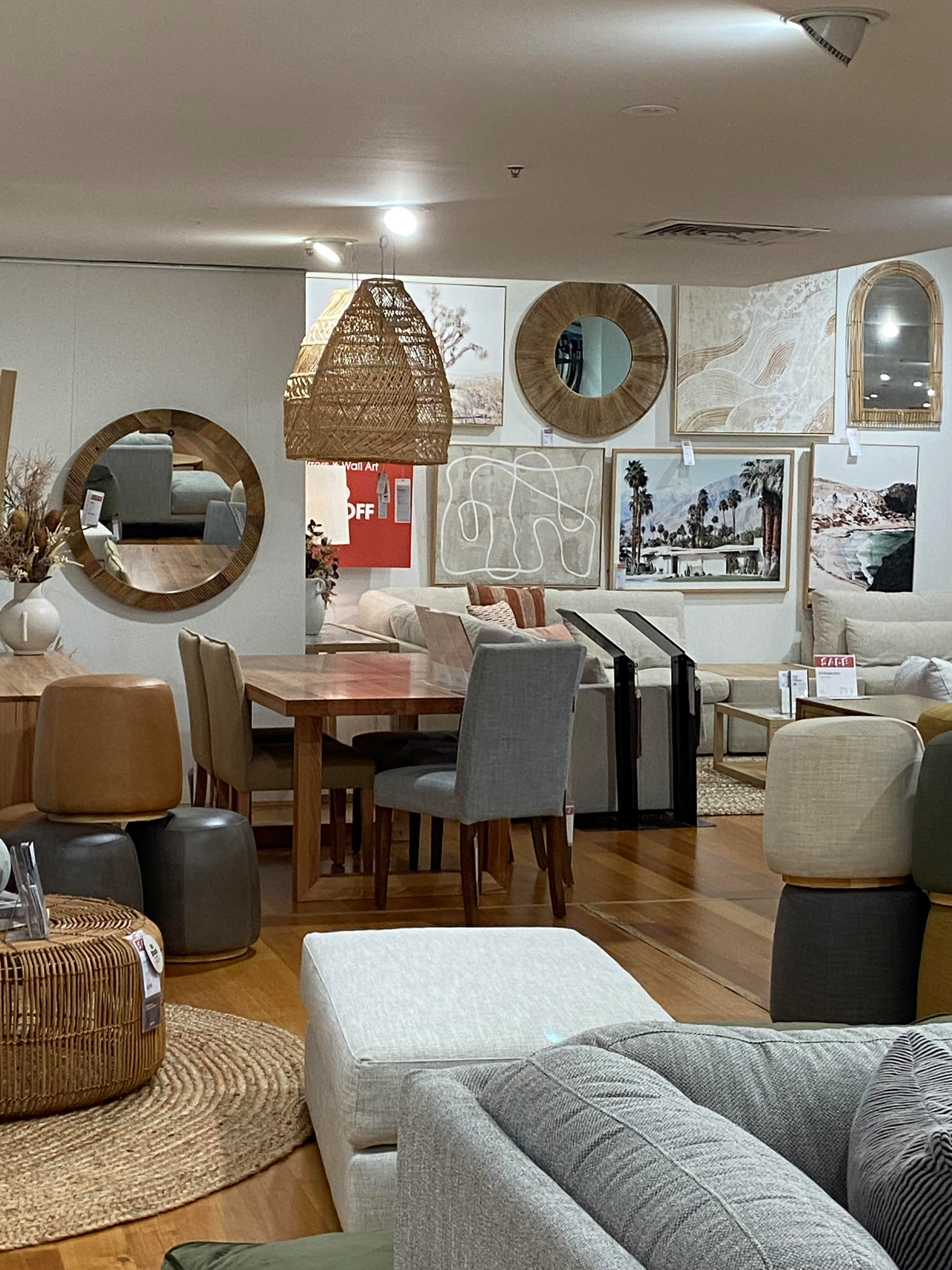NEW COUNTRY AND NEW HOME FULL Source and stage all furniture and services