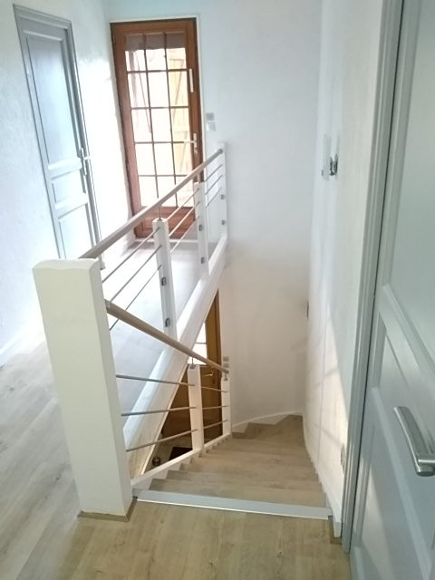 Modernisation d'un escalier traditionnel en bois
