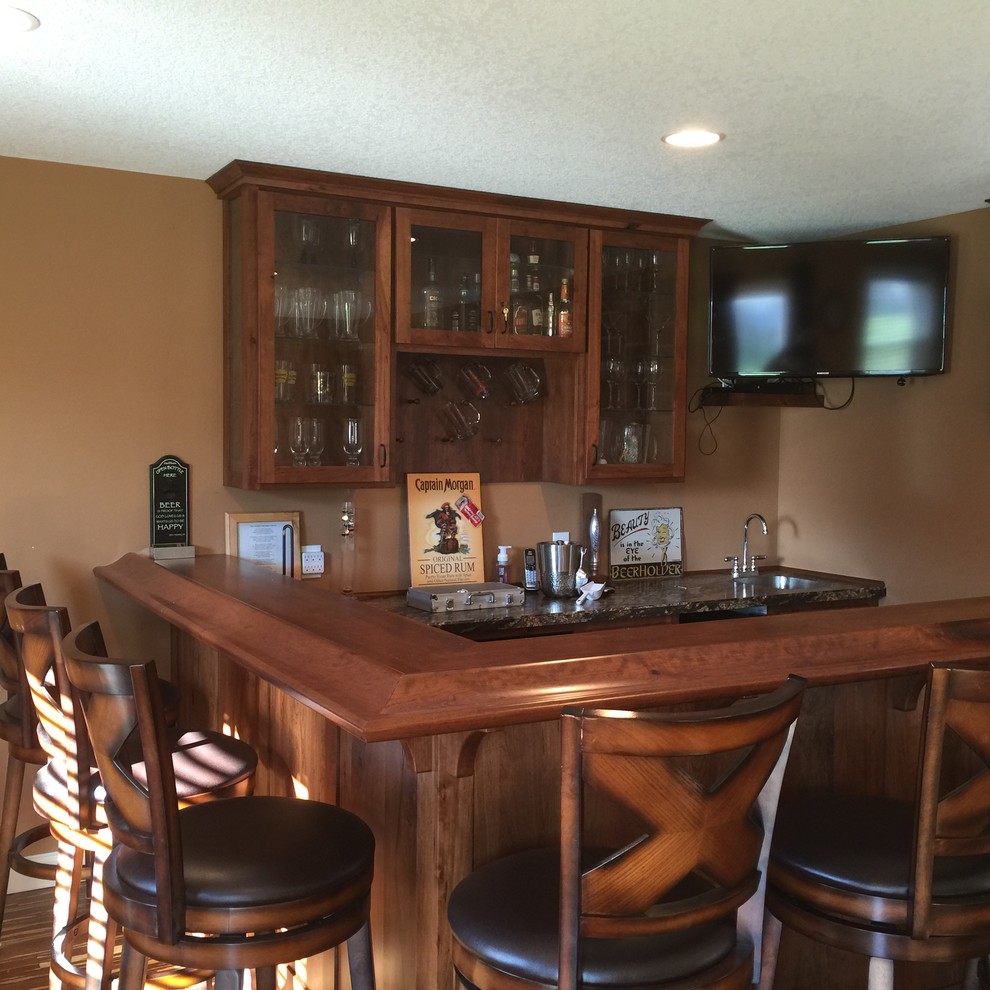 Inspiration for a rustic basement remodel in Minneapolis