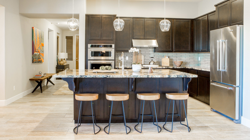 Example of a transitional kitchen design in Phoenix