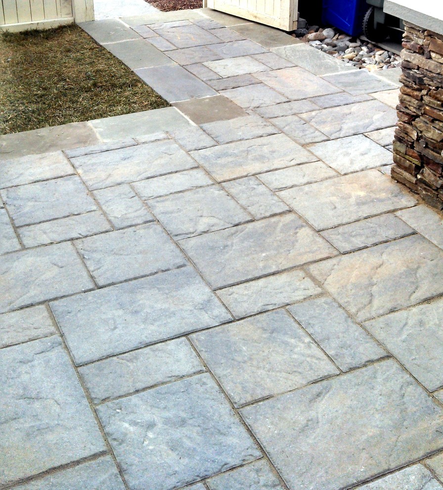 Inspiration for a transitional patio in DC Metro.