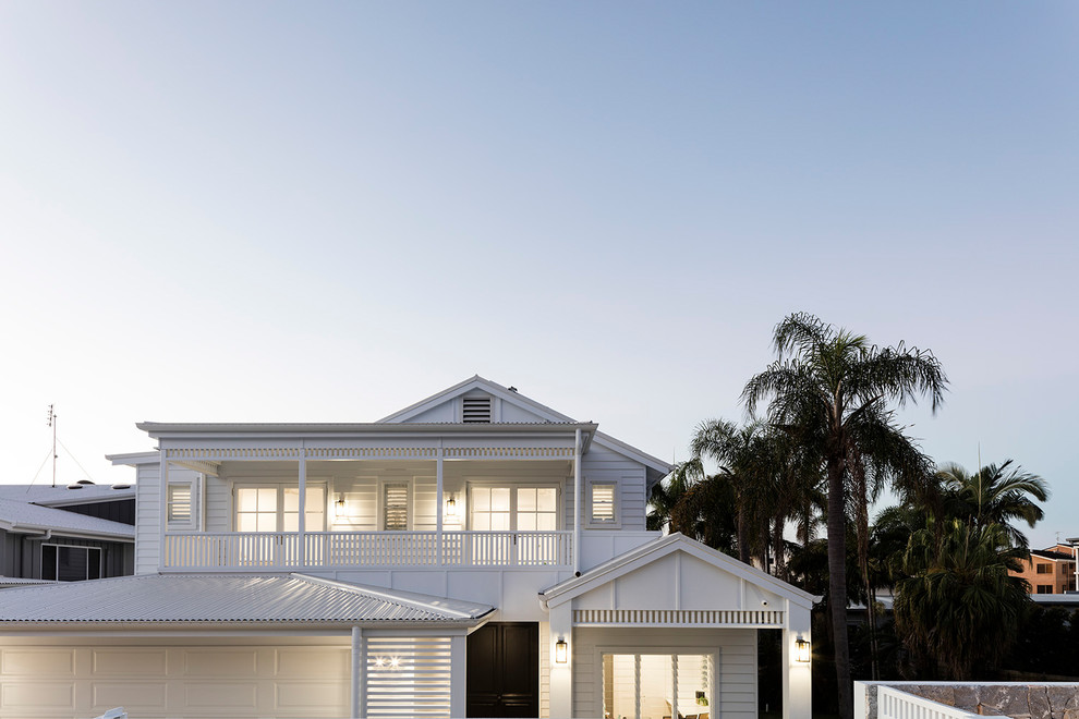 Inspiration for a transitional exterior in Sunshine Coast.