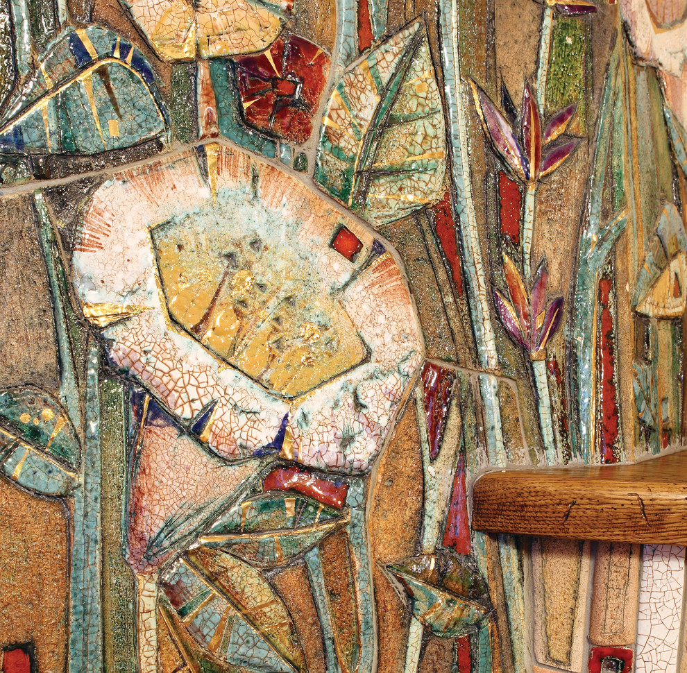 Отделка камина «Цветочная поляна»