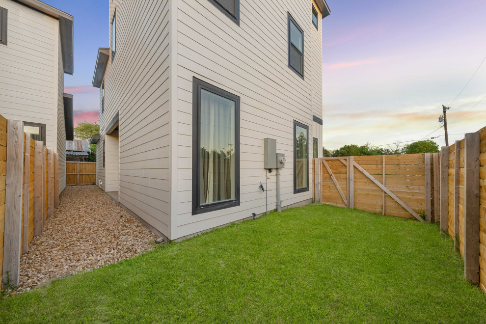 203 Denver Blvd
