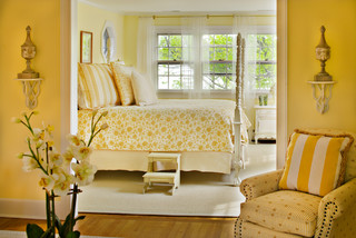 Bountiful traditional-bedroom