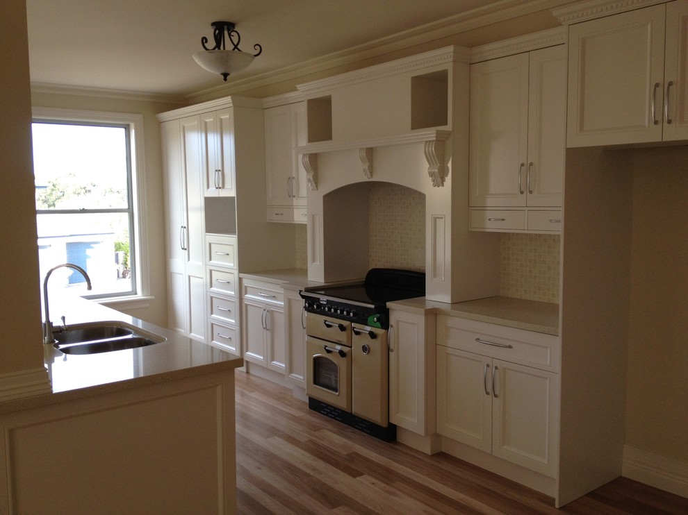 Lake Macquarie Residence - Traditional - Kitchen ...