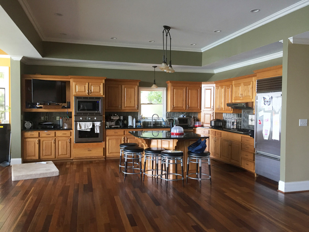 Lake View Kitchen Remodeling