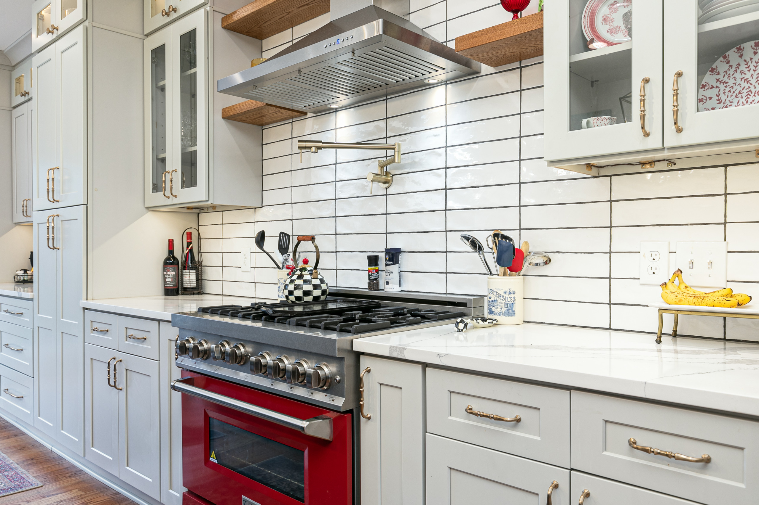 Canopy Range Hood/ Pot Filler