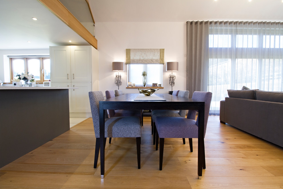 Open Plan Living & Dining Mock Barn Conversion