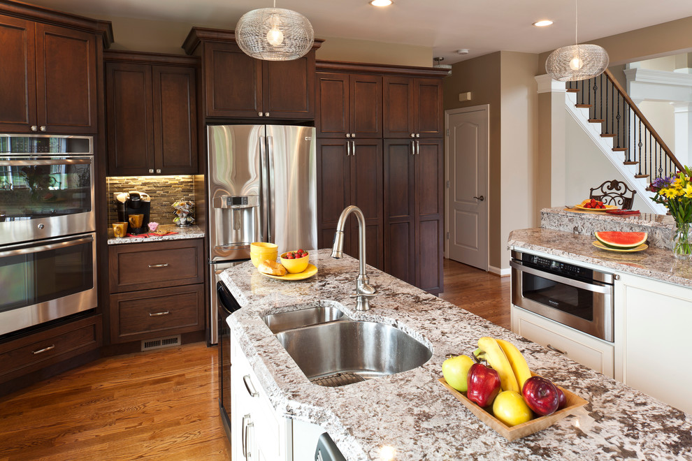 Transitional kitchen photo in Baltimore