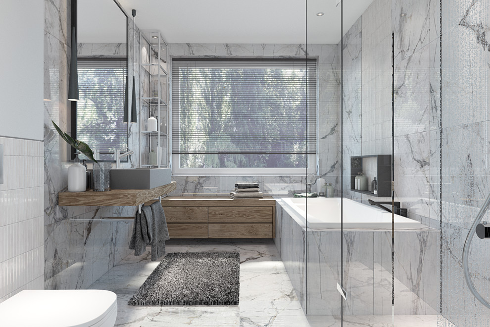 Ванная комната с панорамным окном в частном доме