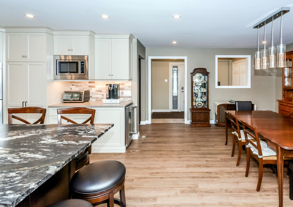 Home design - transitional home design idea in Toronto