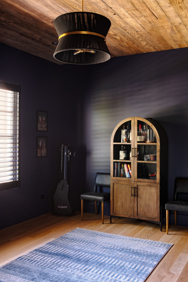 Inspiration for a transitional home design remodel in Chicago