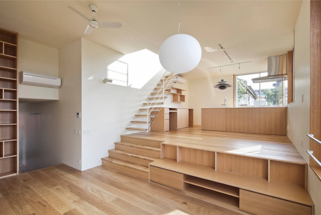 凸ハウス/ Deco House