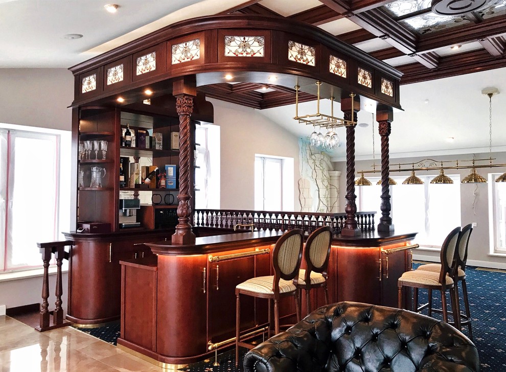 БАР И ЛЕСТНИЦА ИЗ МАССИВА