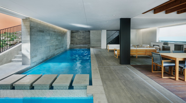 Stack House moderno-piscina