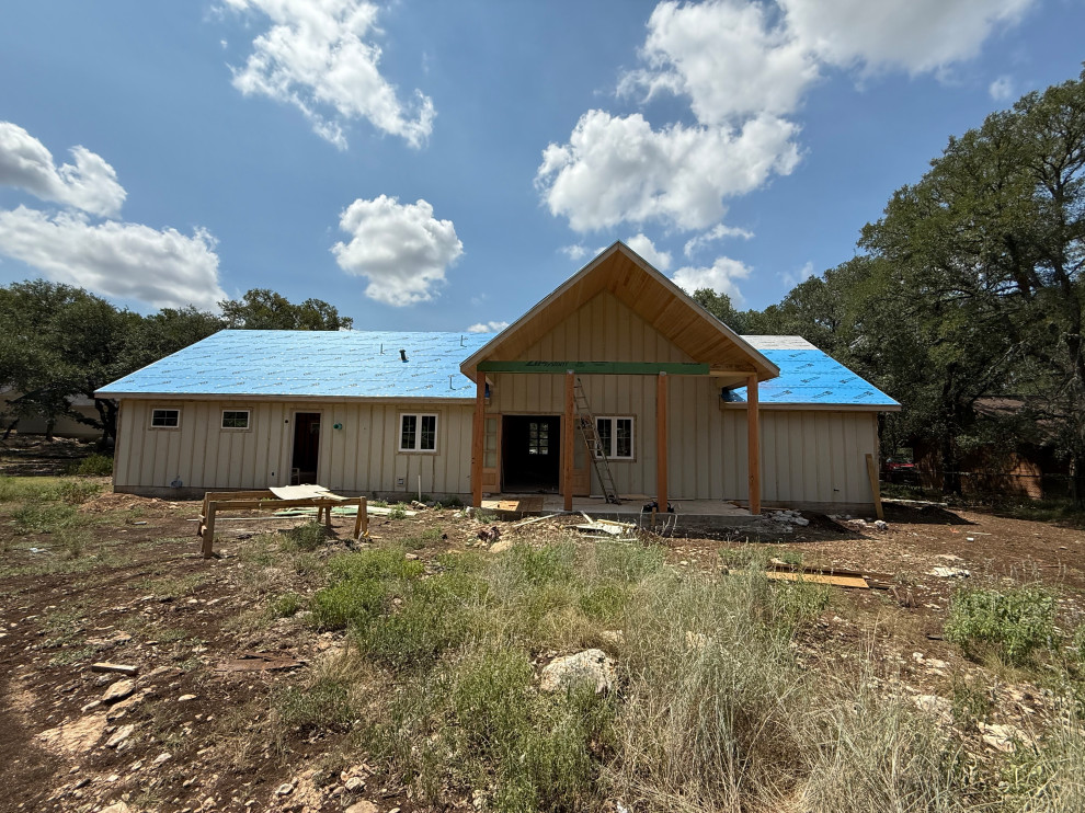 1600 sqft Farmhouse