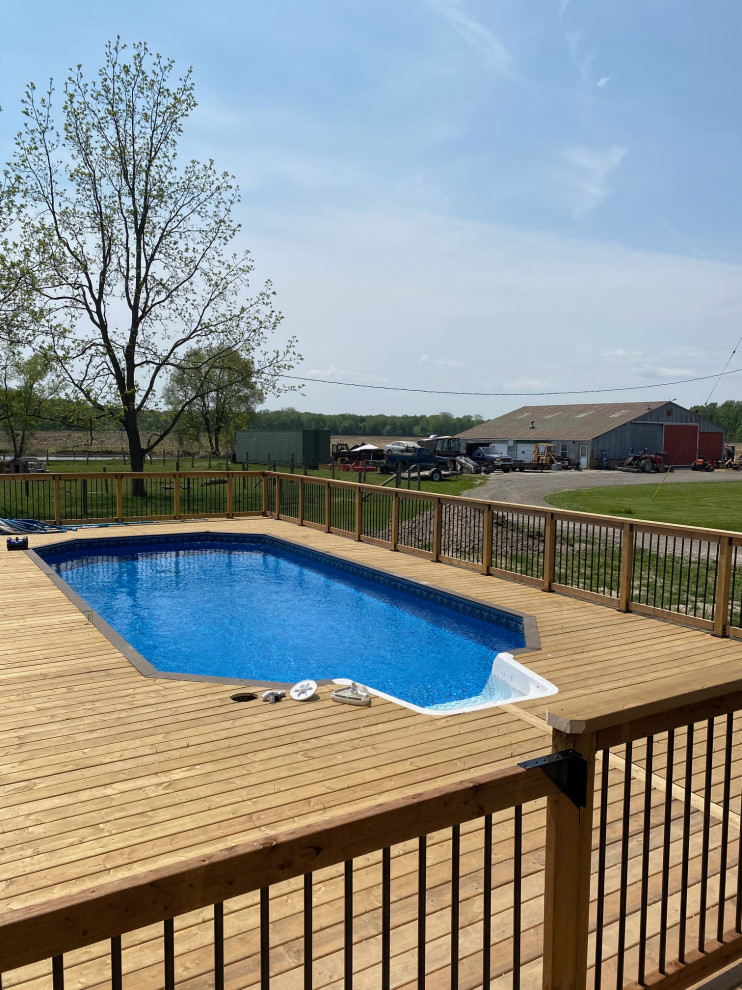 Backyard & Pool Deck - Dutton, ON