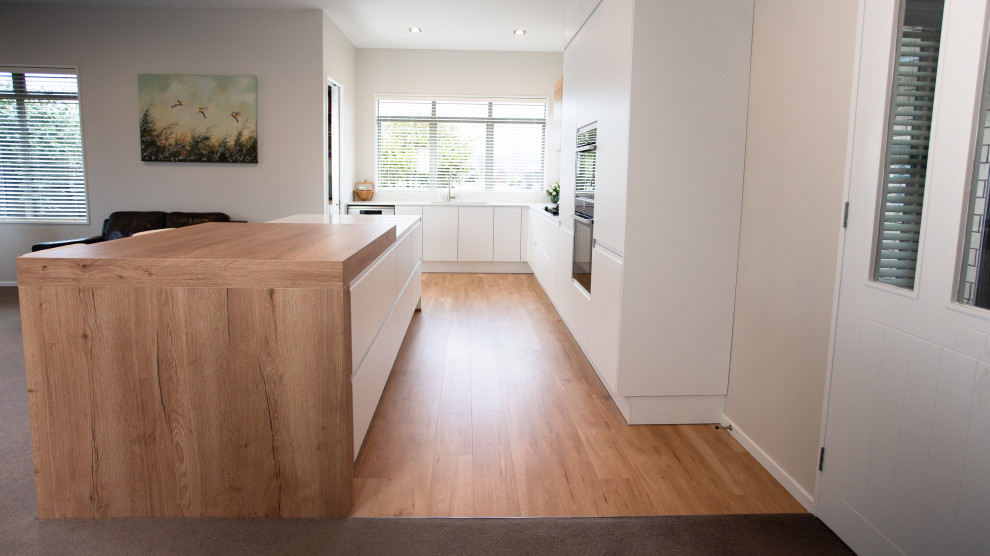 Light, Bright and Airy Kitchen Renovation