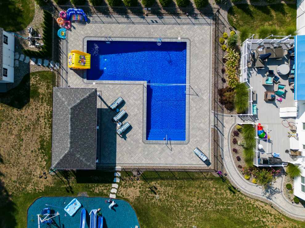 Manalapan, NJ: Contemporary Pool Patio with Pergola