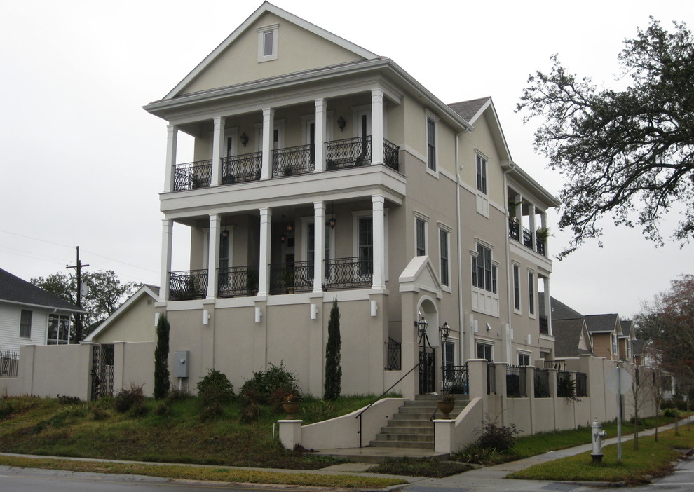 Residence in Lakeview New Orleans Traditional New Orleans by